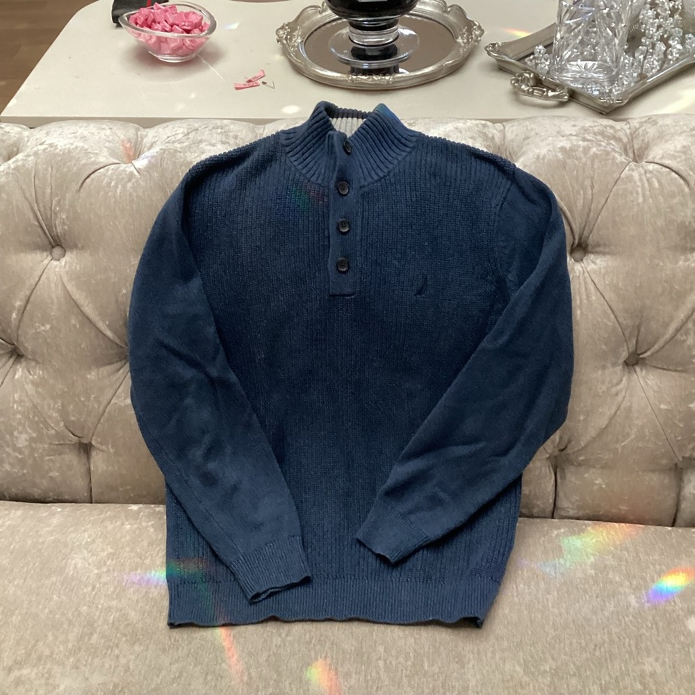 Mens sweater